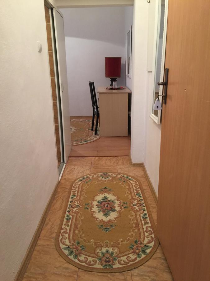 Hotel Rares Botoşani Екстериор снимка